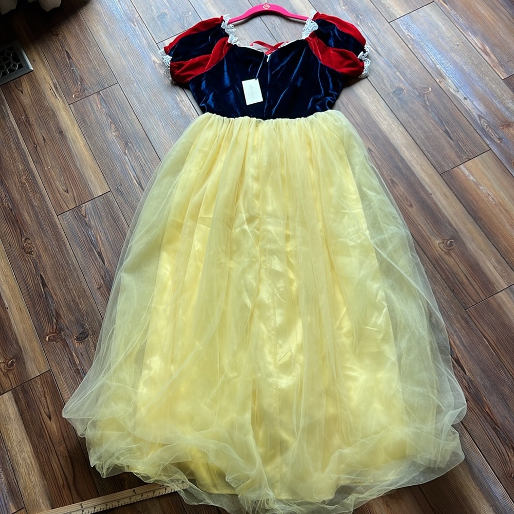 NWT Trish Scully Luxe Snow White Ball Gown Costume - Picture 5 of 14